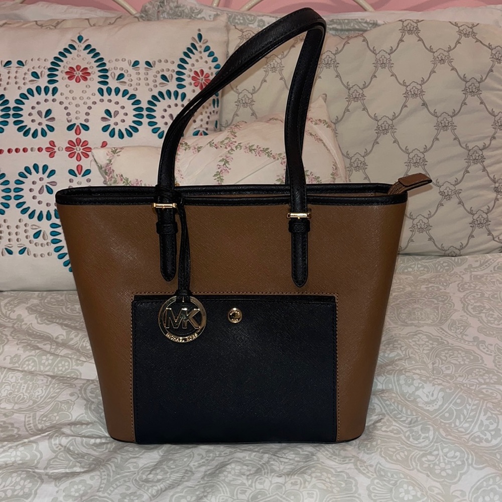 MICHAEL KORS handbag